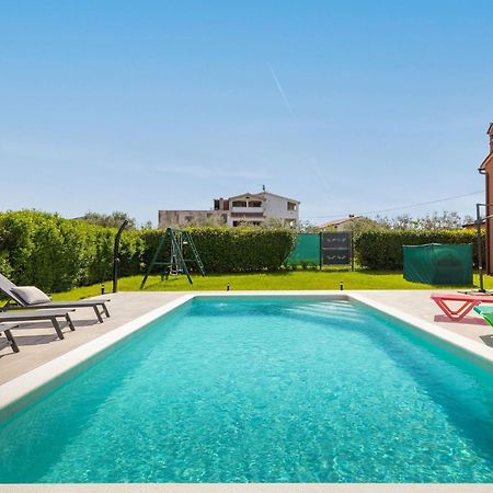 פאז'אנה Holiday Home Dori מראה חיצוני תמונה