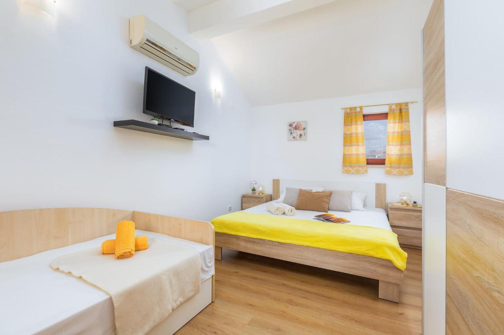 פאז'אנה Holiday Home Dori מראה חיצוני תמונה