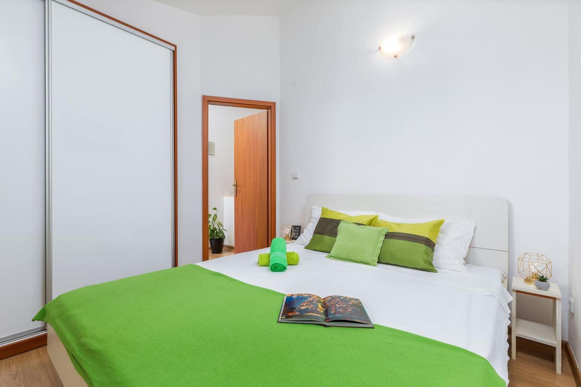 פאז'אנה Holiday Home Dori מראה חיצוני תמונה