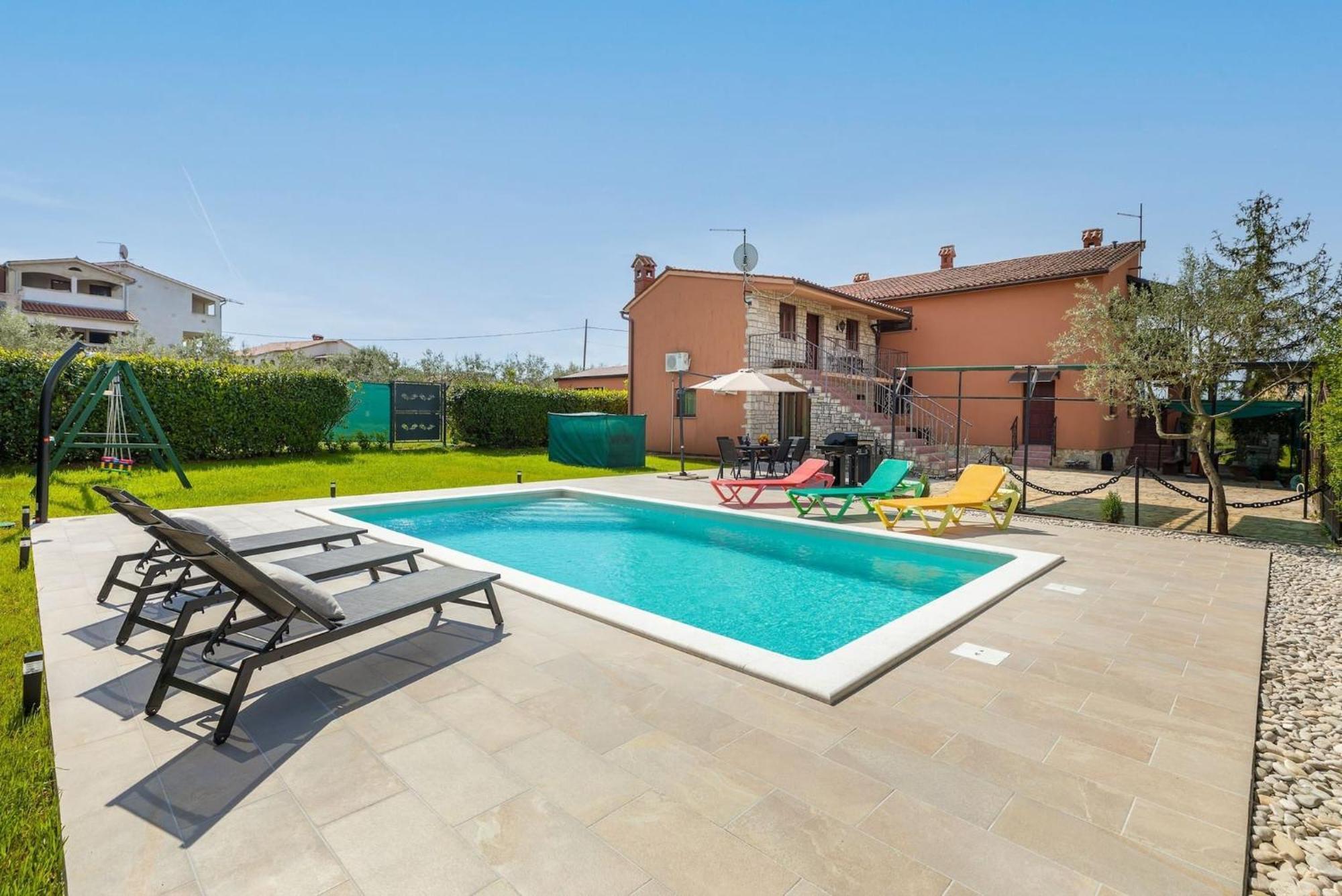 פאז'אנה Holiday Home Dori מראה חיצוני תמונה