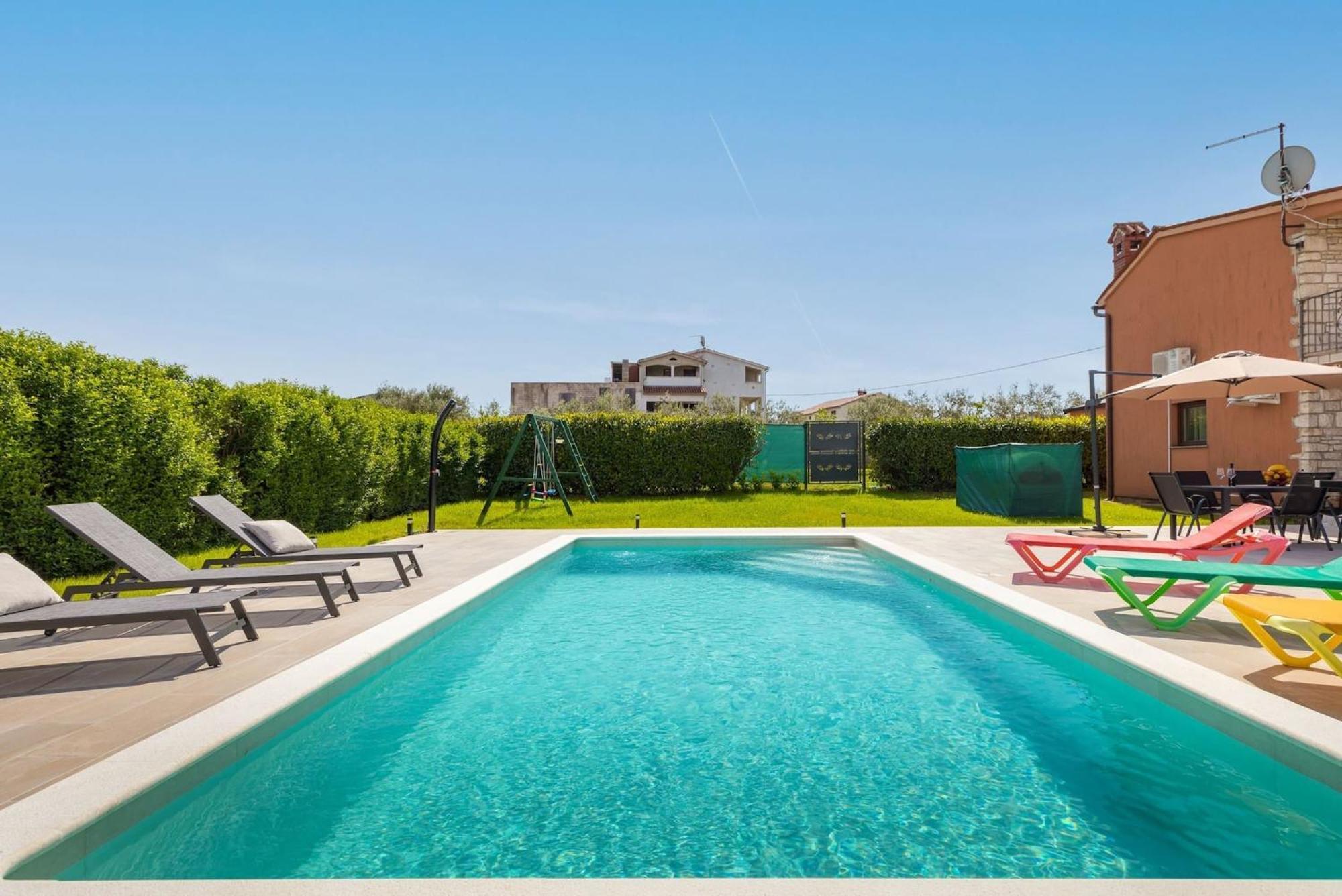 פאז'אנה Holiday Home Dori מראה חיצוני תמונה